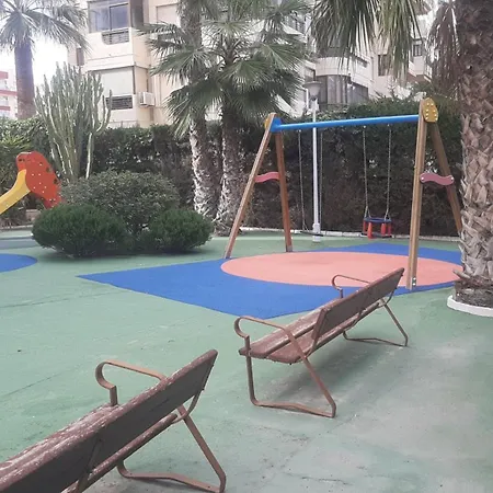 Departamento De Categoría En Playa San Juan, Con Vistas Al Mar Y A Metros De La Playa * Alicante